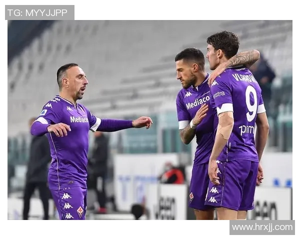 伊朗足球明星挑战美国顶级球员展现激情对决与文化交流